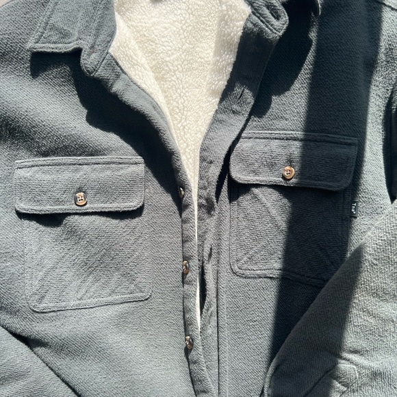 TNA Sherpa Lined Jacket - Picture 3 of 4